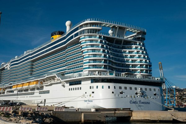 Où trouver une location de vacances en Bretagne avec des ateliers de cuisine et des excursions en mer?